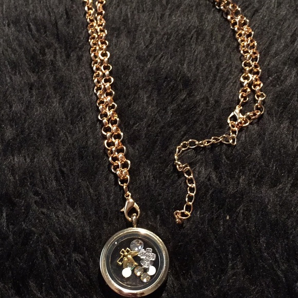 Floating charm necklace - Picture 1 of 1